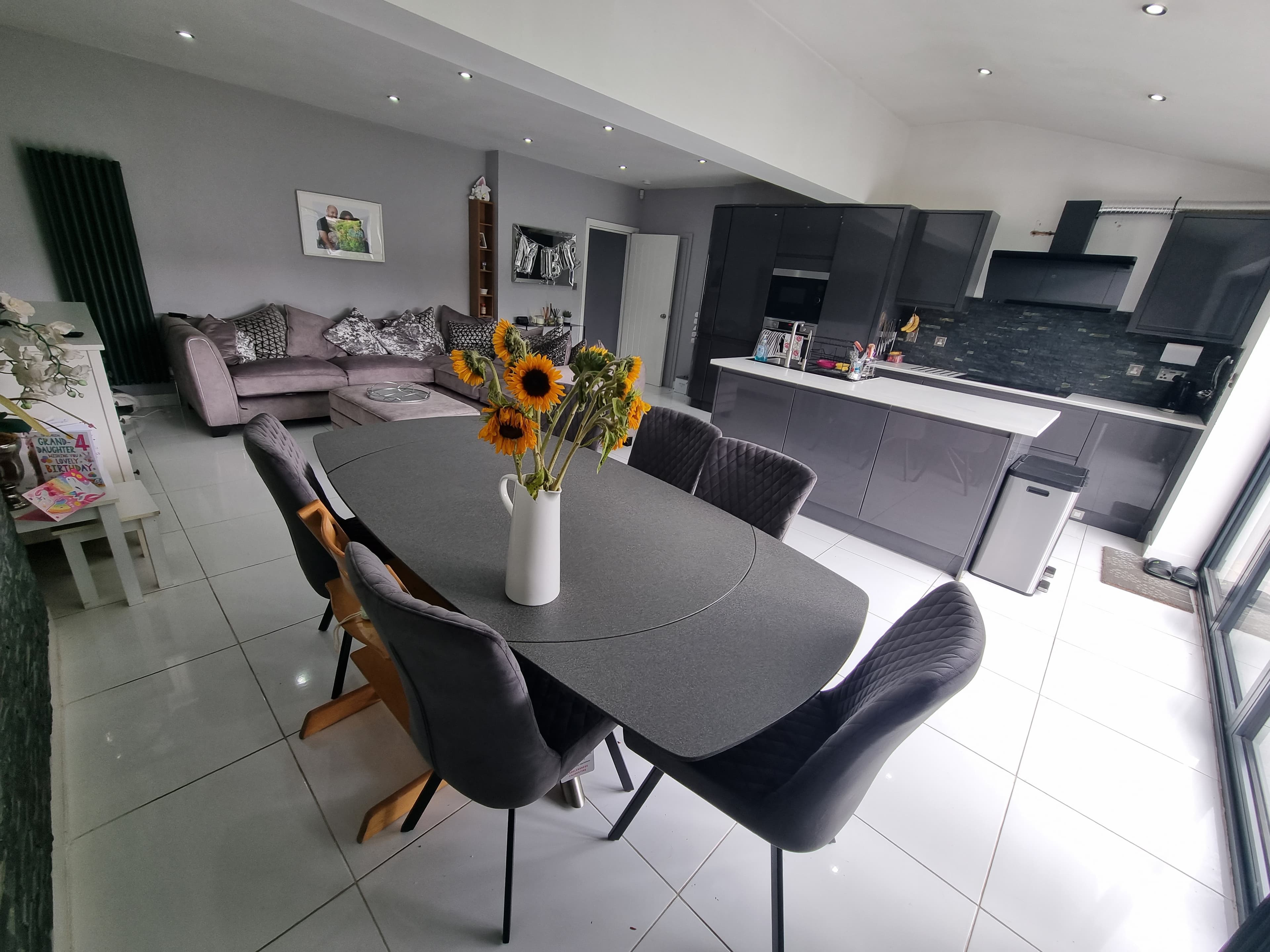 Family home in Borehamwood gallery image 4