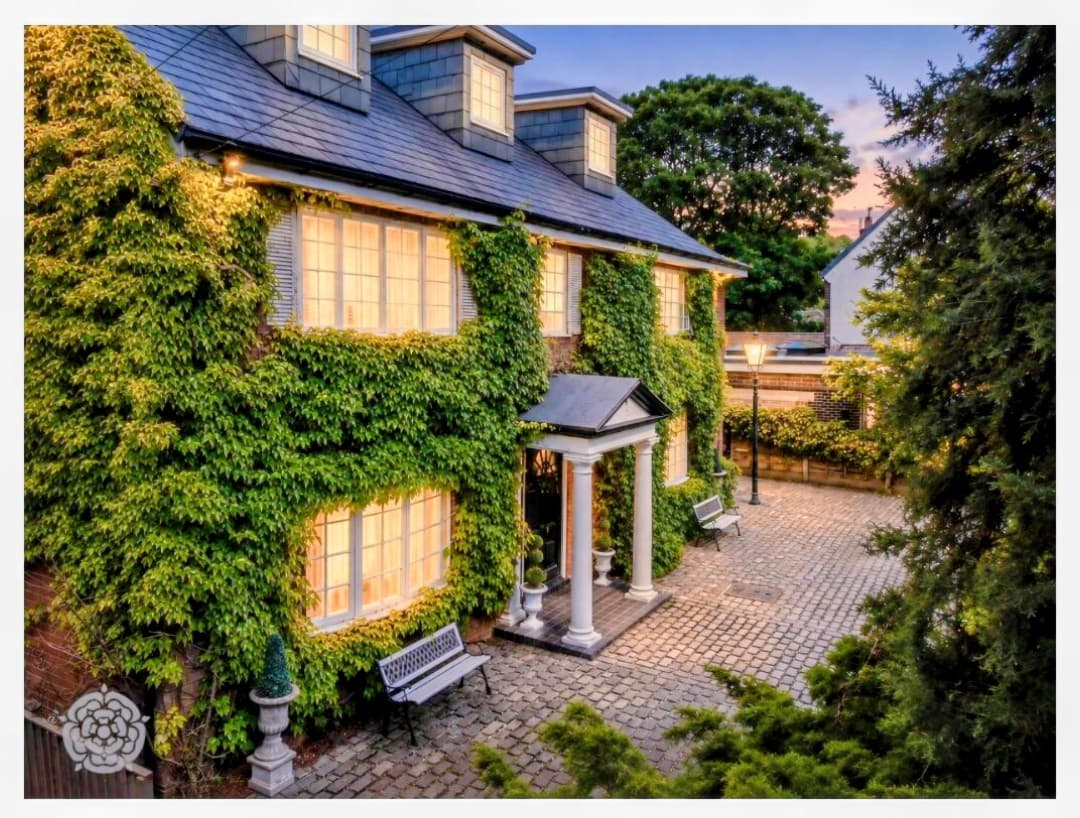 Country mansion