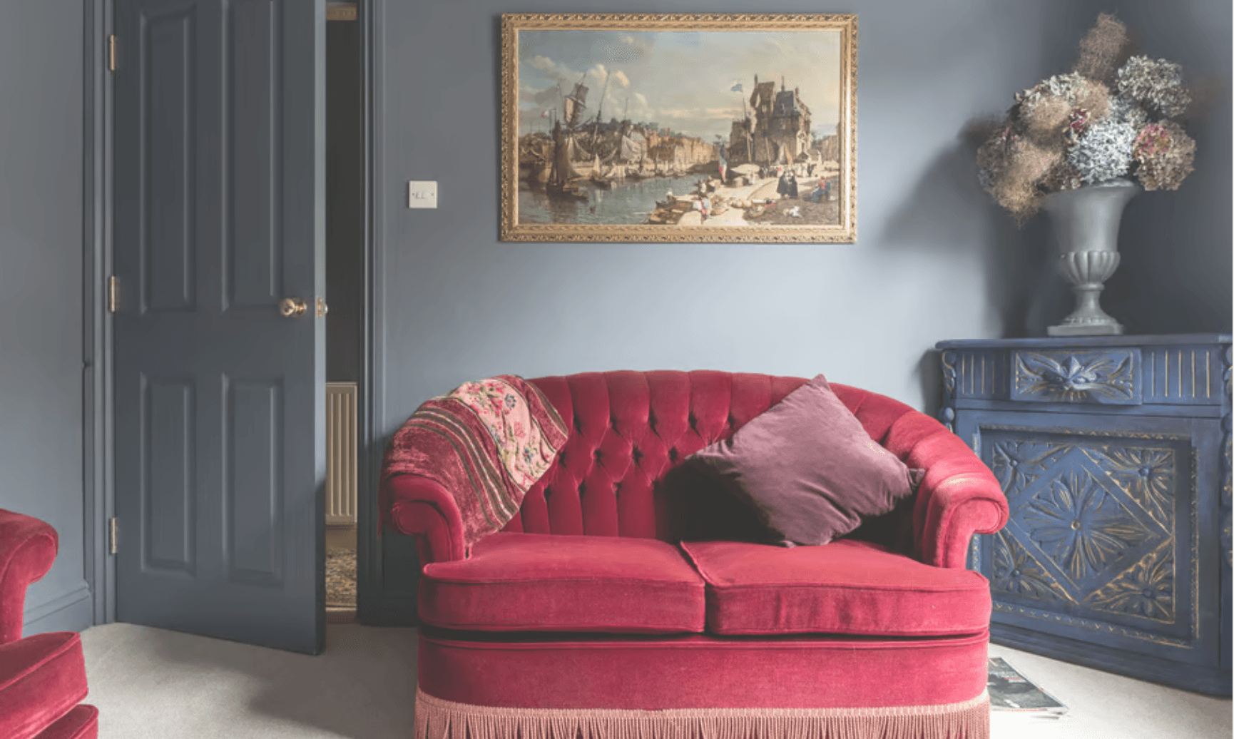 Kitsch Victorian Townhouse gallery image 2