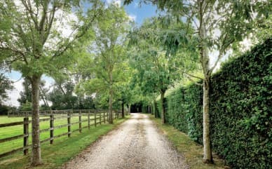 Stunning Grade 2 listed country house for film and photo shoots gallery image 2